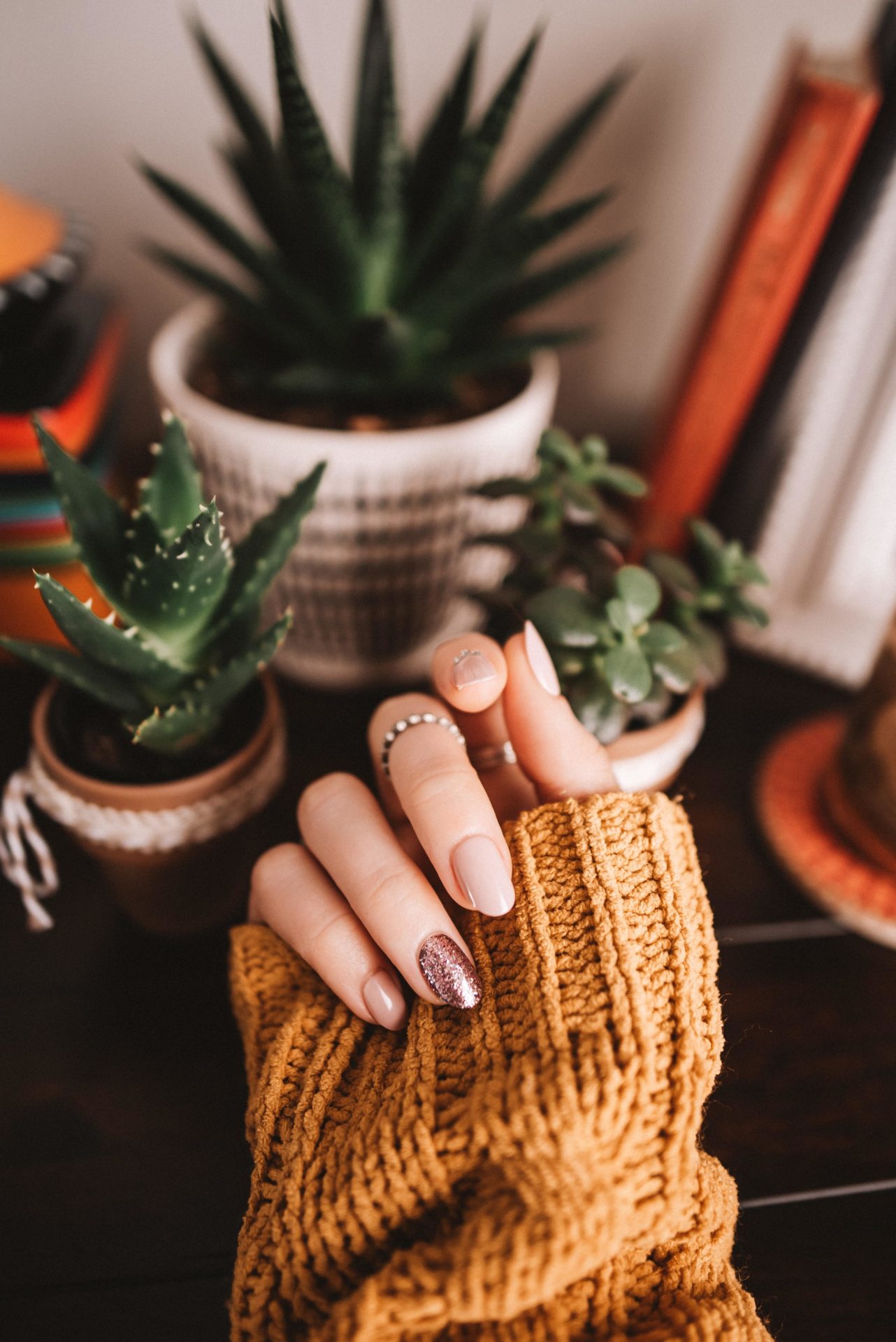 8 Ways to Keep Your Nails Healthy Alux Spalon Elevate Rejuvenate